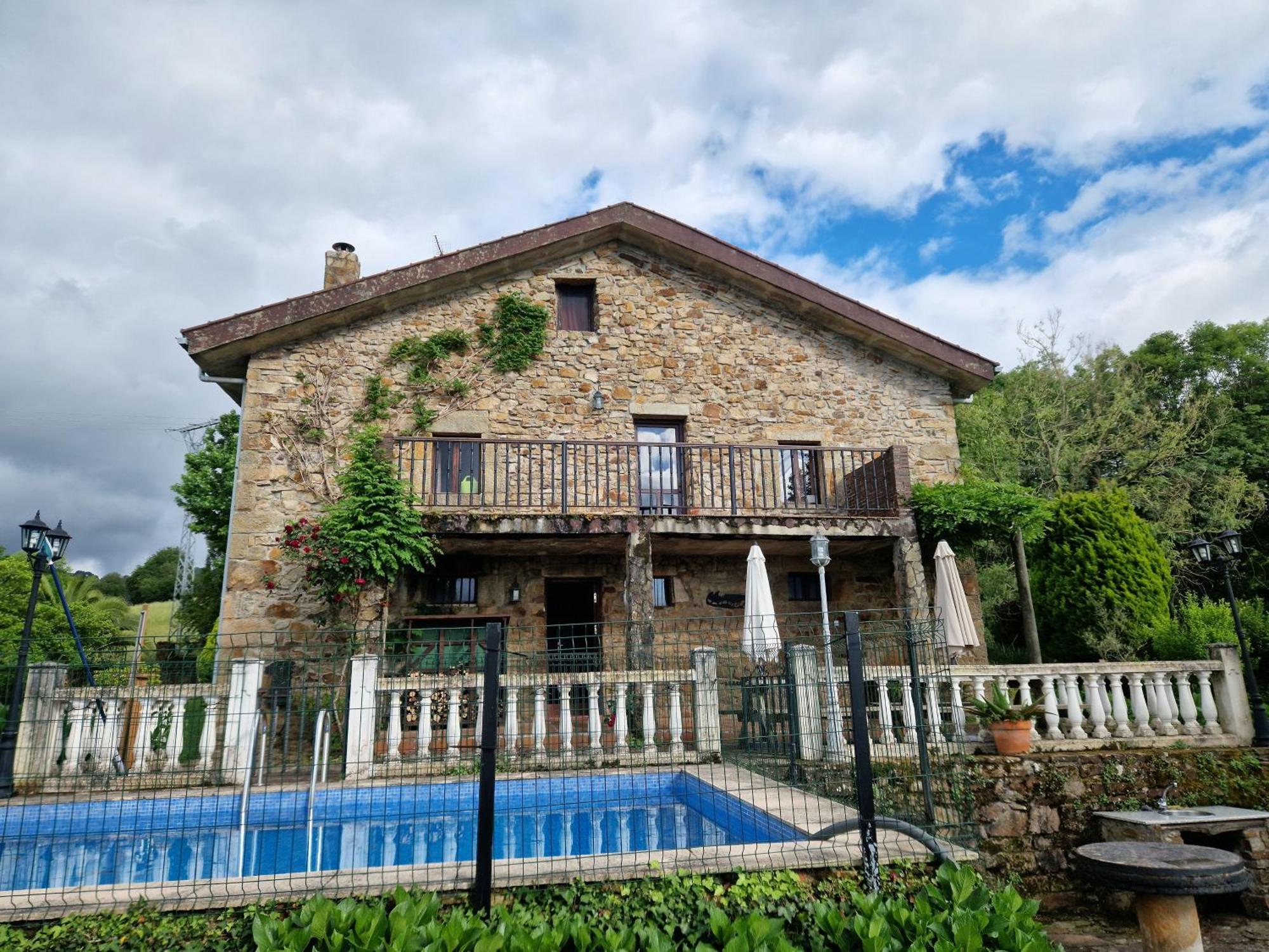 Casa Bezales En Ampuero Cantabria Exteriör bild