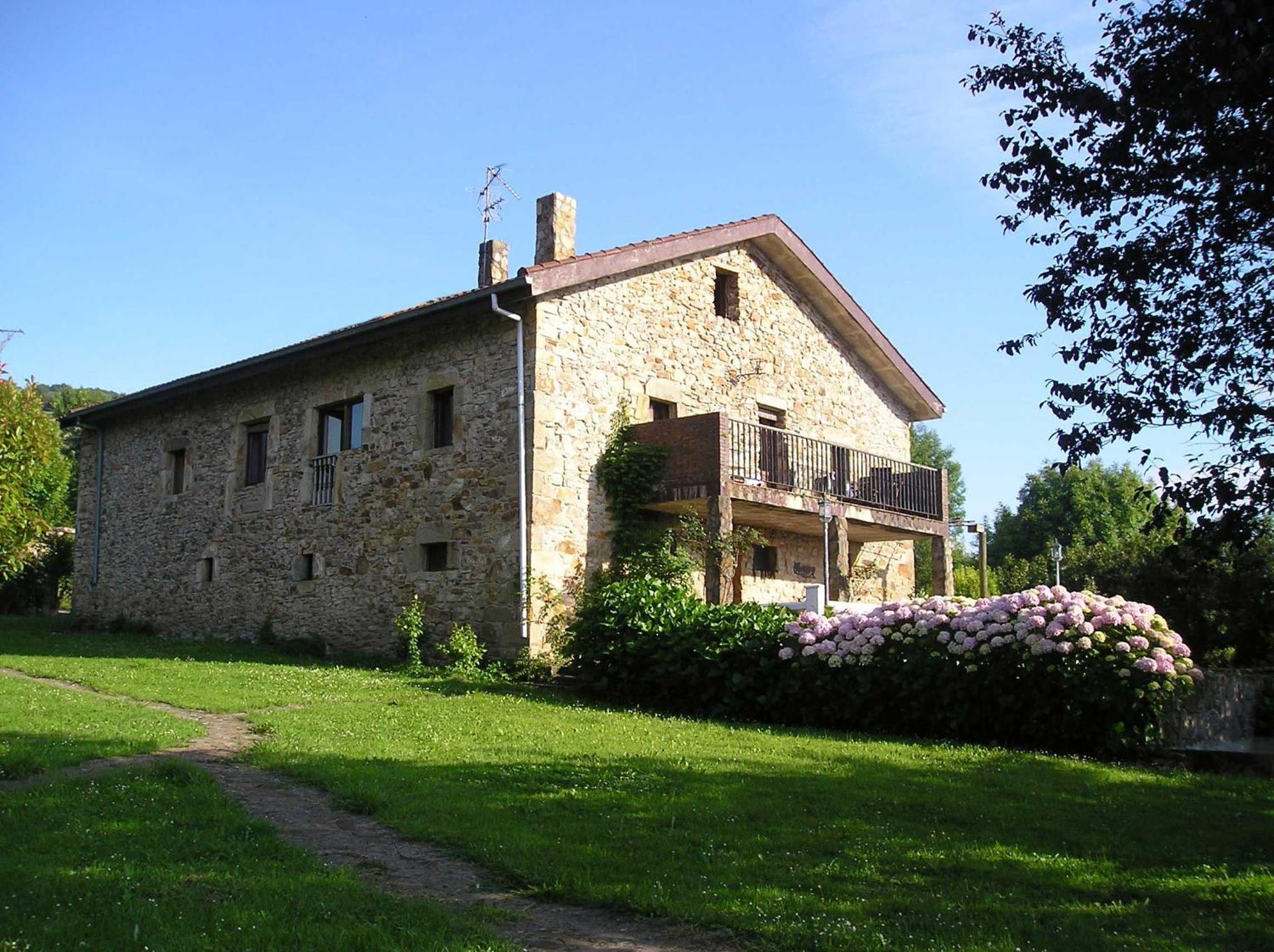 Casa Bezales En Ampuero Cantabria Exteriör bild